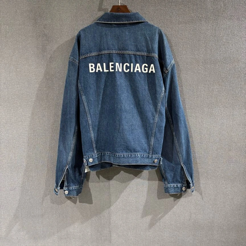 99新 Balenciaga/巴黎世家 （pm）背后刺绣牛仔外套 54码/8880