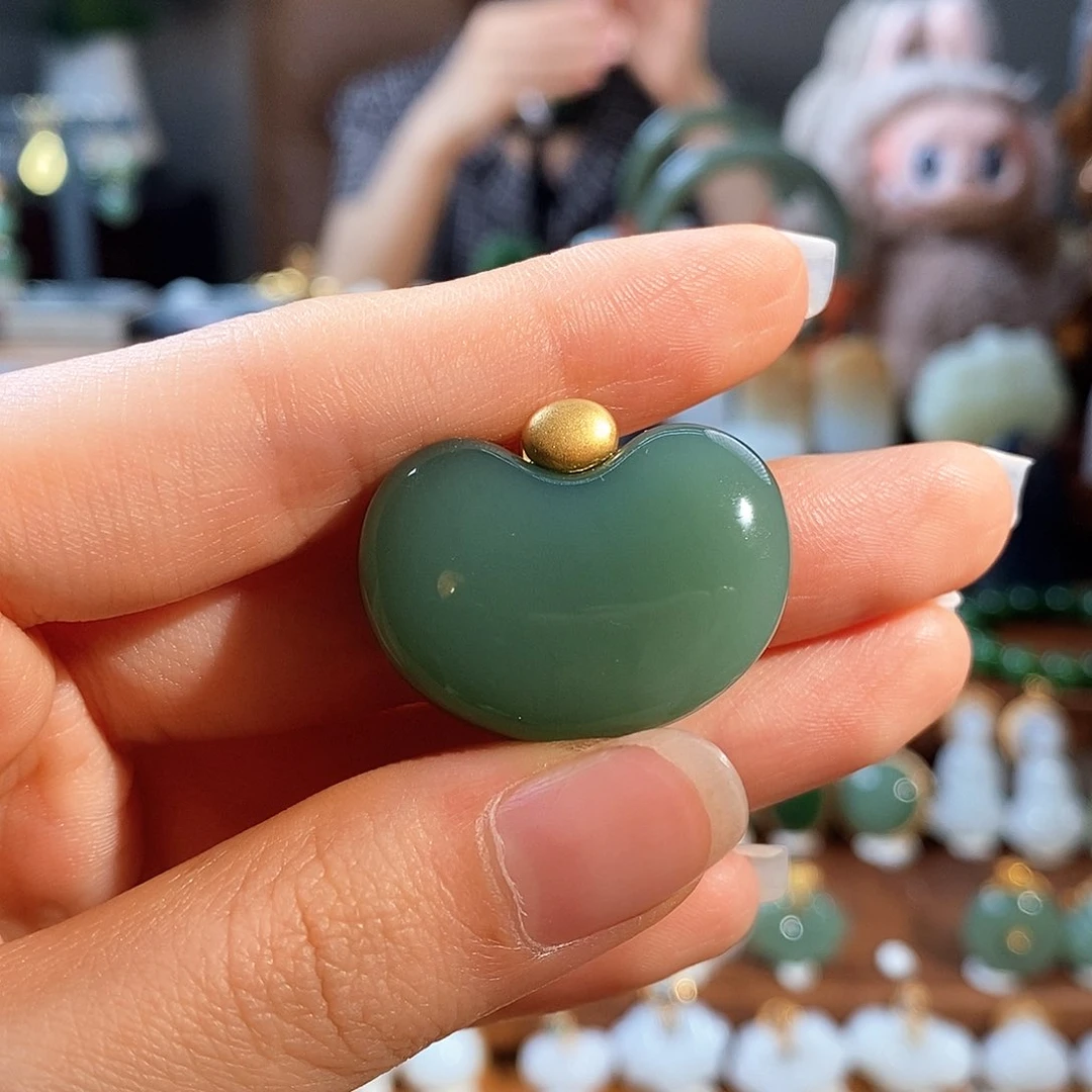 和田玉（碧玉）18K金镶嵌吊坠(不含链)