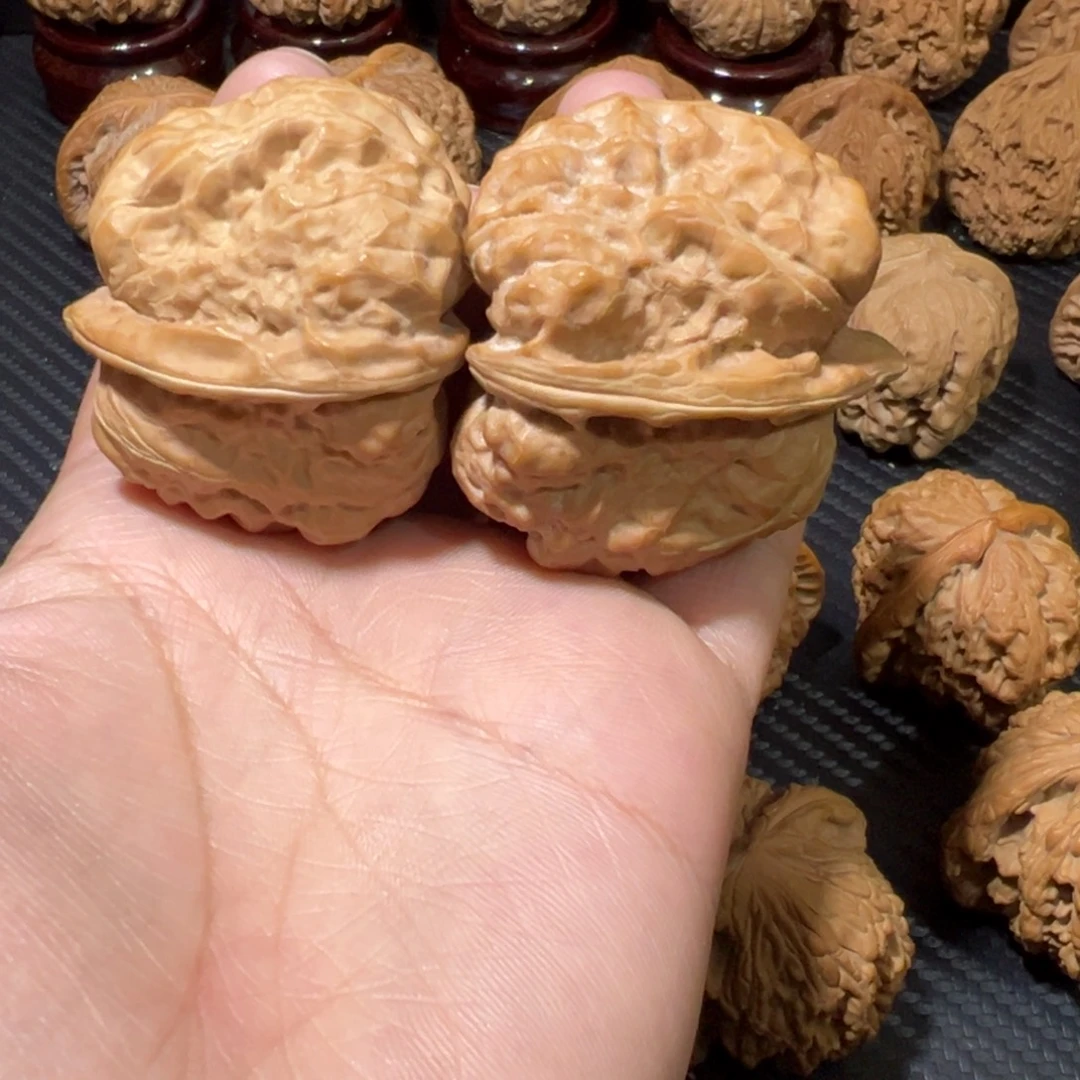 文玩核桃吊坠蛤膜头43