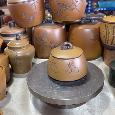 紫砂茶叶罐。。。。。。。。。