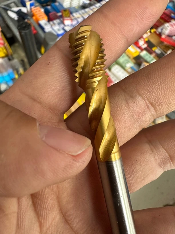 瓦尔特全新M12螺旋，加工不锈钢，模具钢