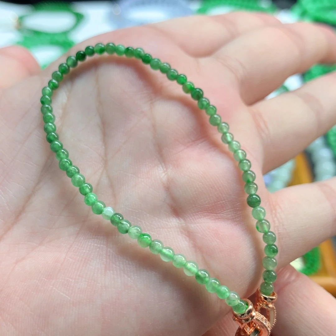 翡翠未镶嵌手链翡翠