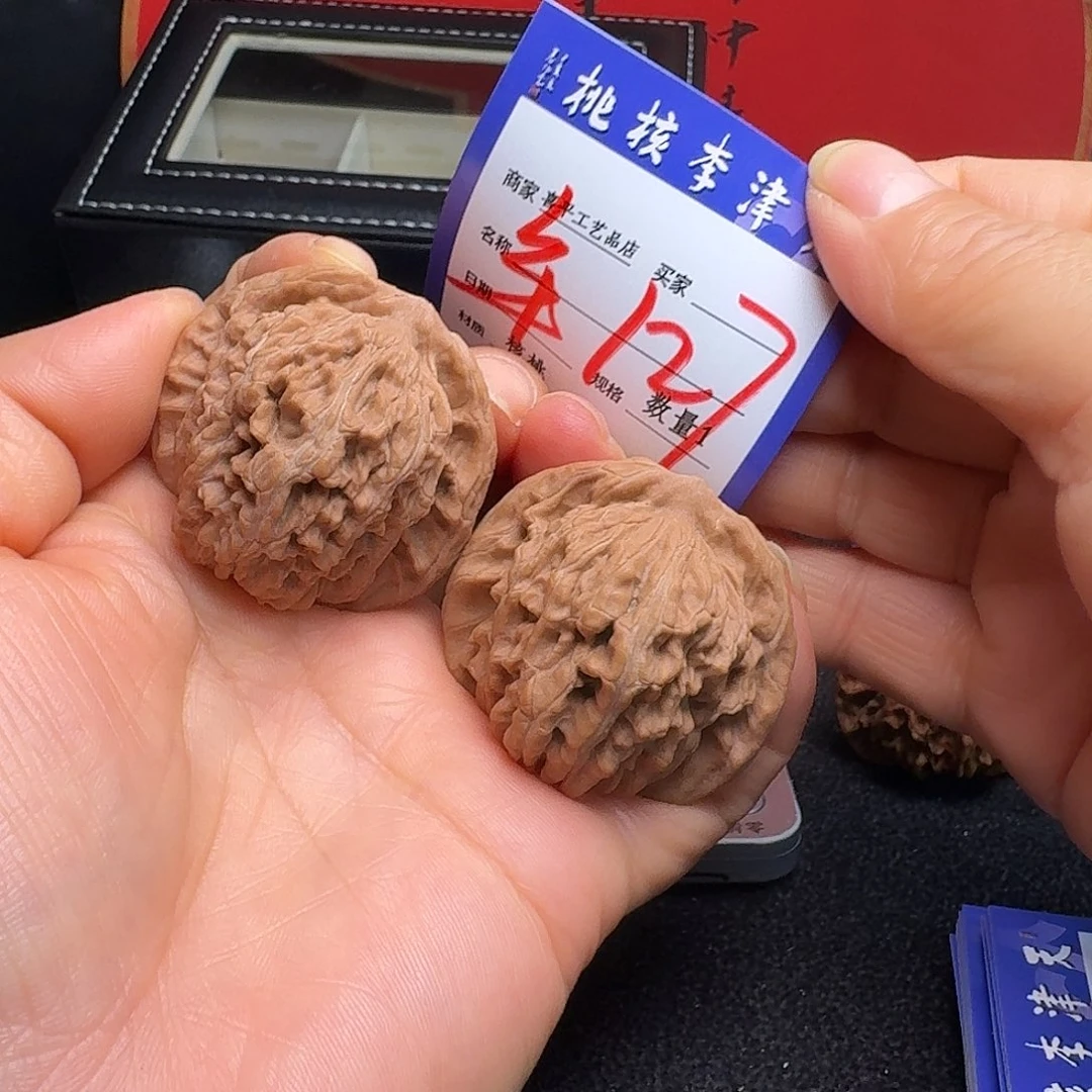 文玩核桃把件43蓟县楼