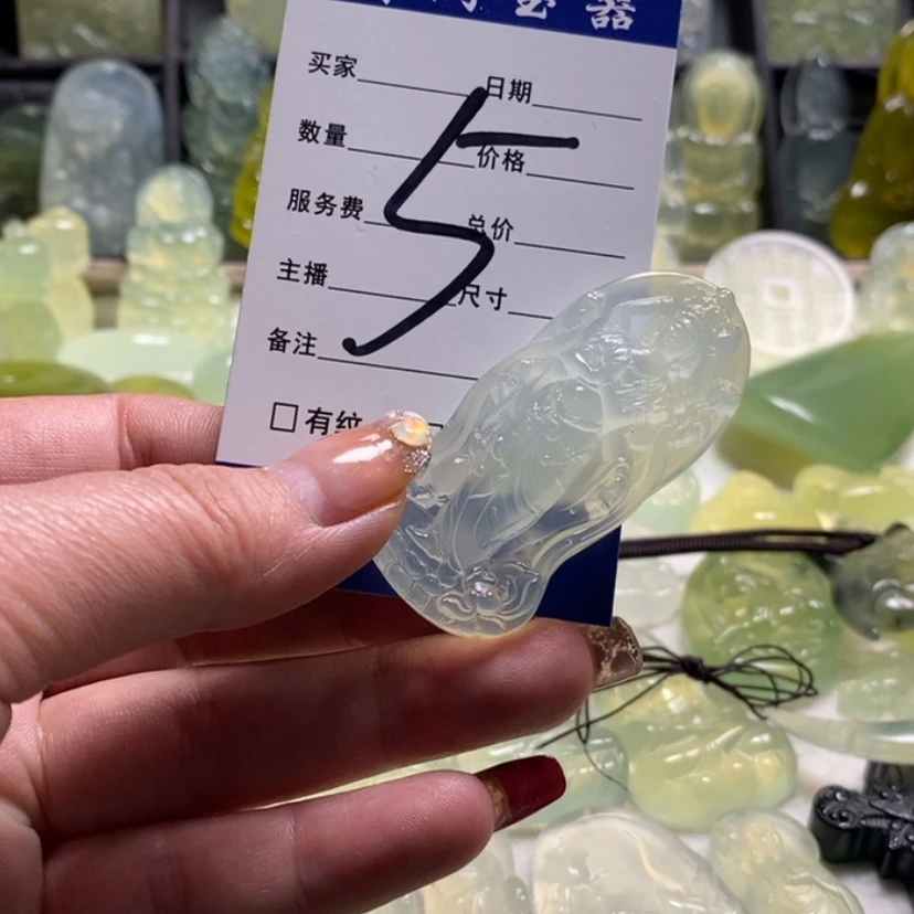 【闪购商品】蛇纹石玉颈饰合金万****行
