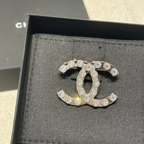 大吉中古/Chanel香奈儿双c水钻胸针