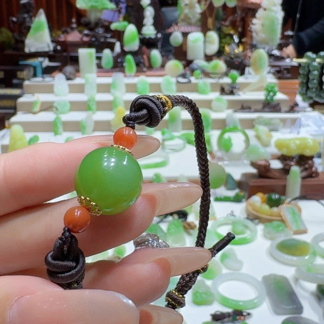 和田玉（翠青玉）未镶嵌挂件翠青卡15