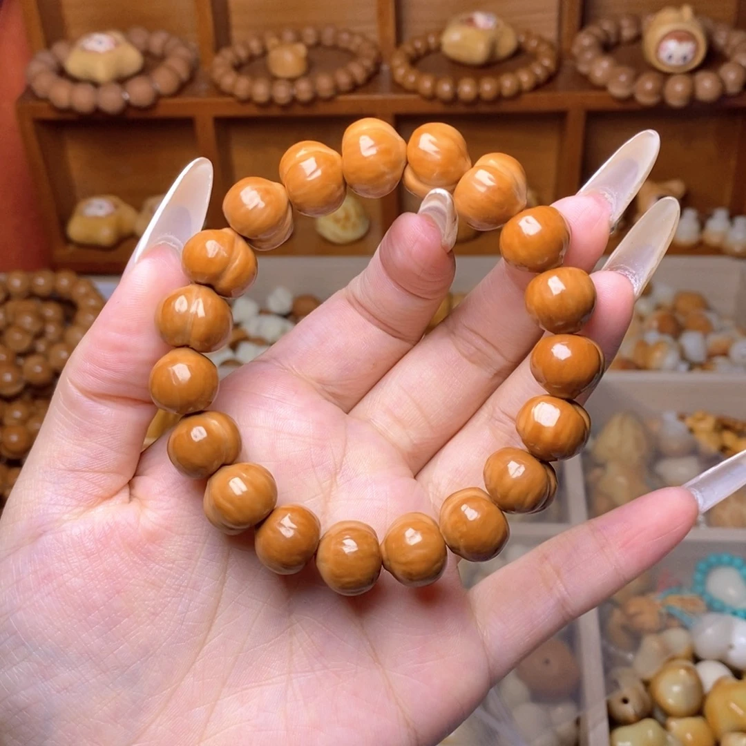 猴头核桃手串蜜桃臀