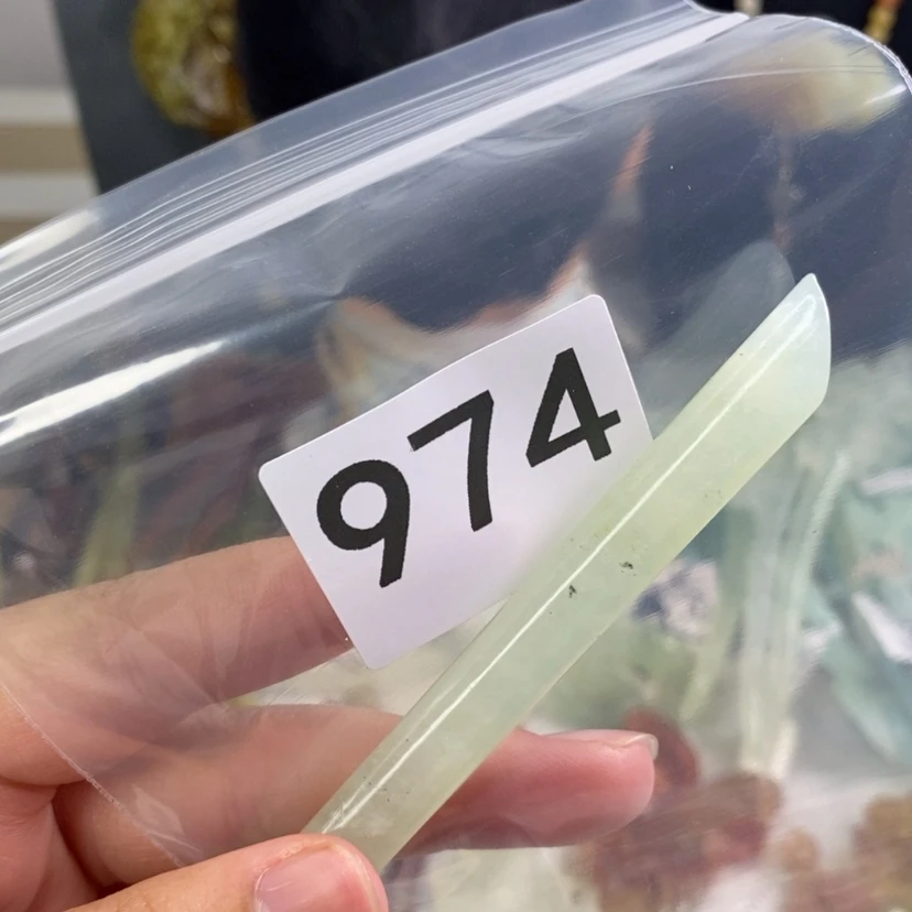 【闪购商品】岫玉发饰未镶嵌飘*?