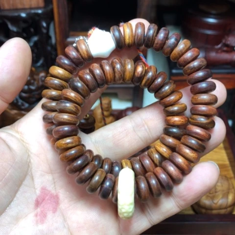 黄花梨/降香黄檀持珠