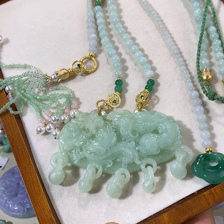 颈饰未镶嵌翡翠翡翠吊坠