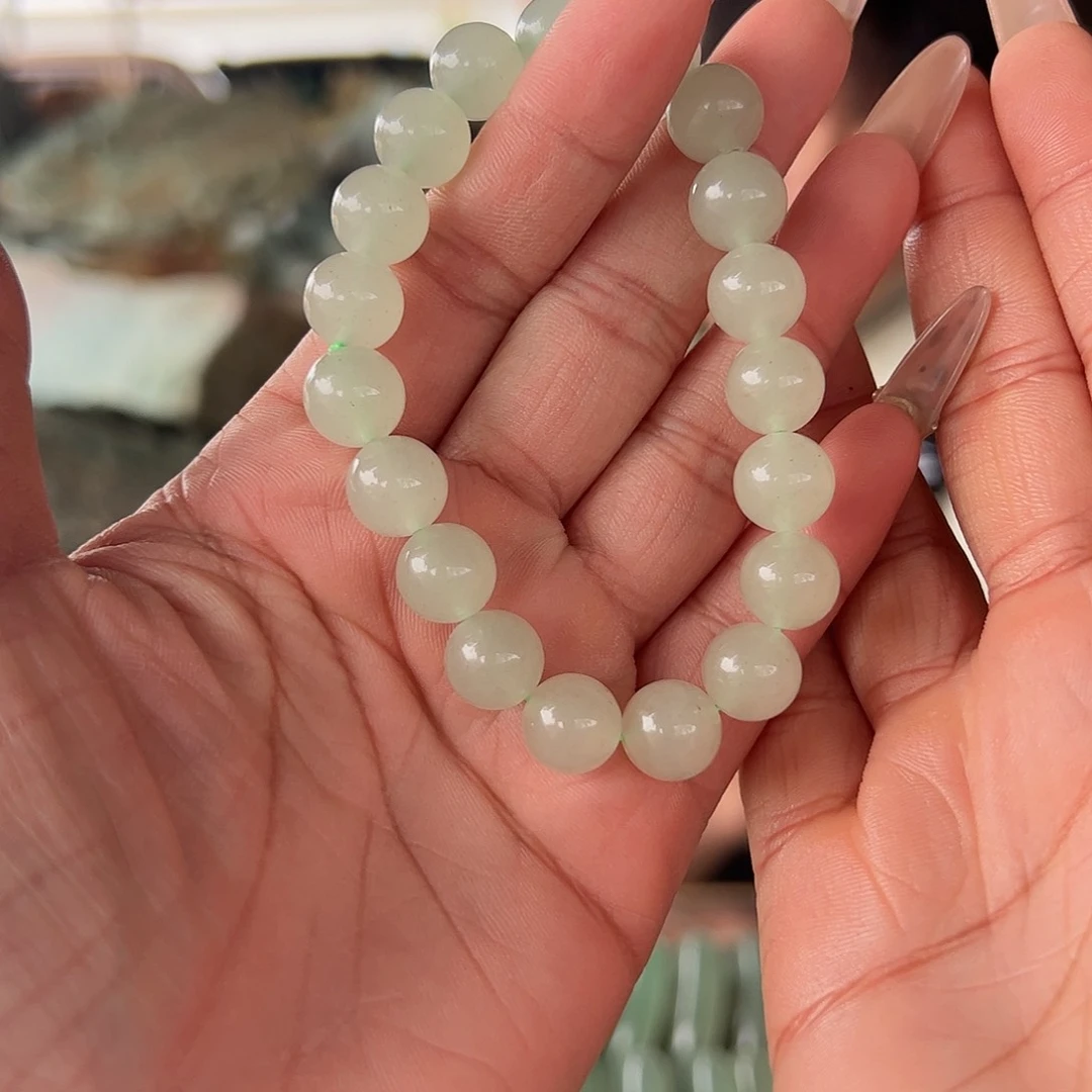 绿东陵冰晴水卡10手串