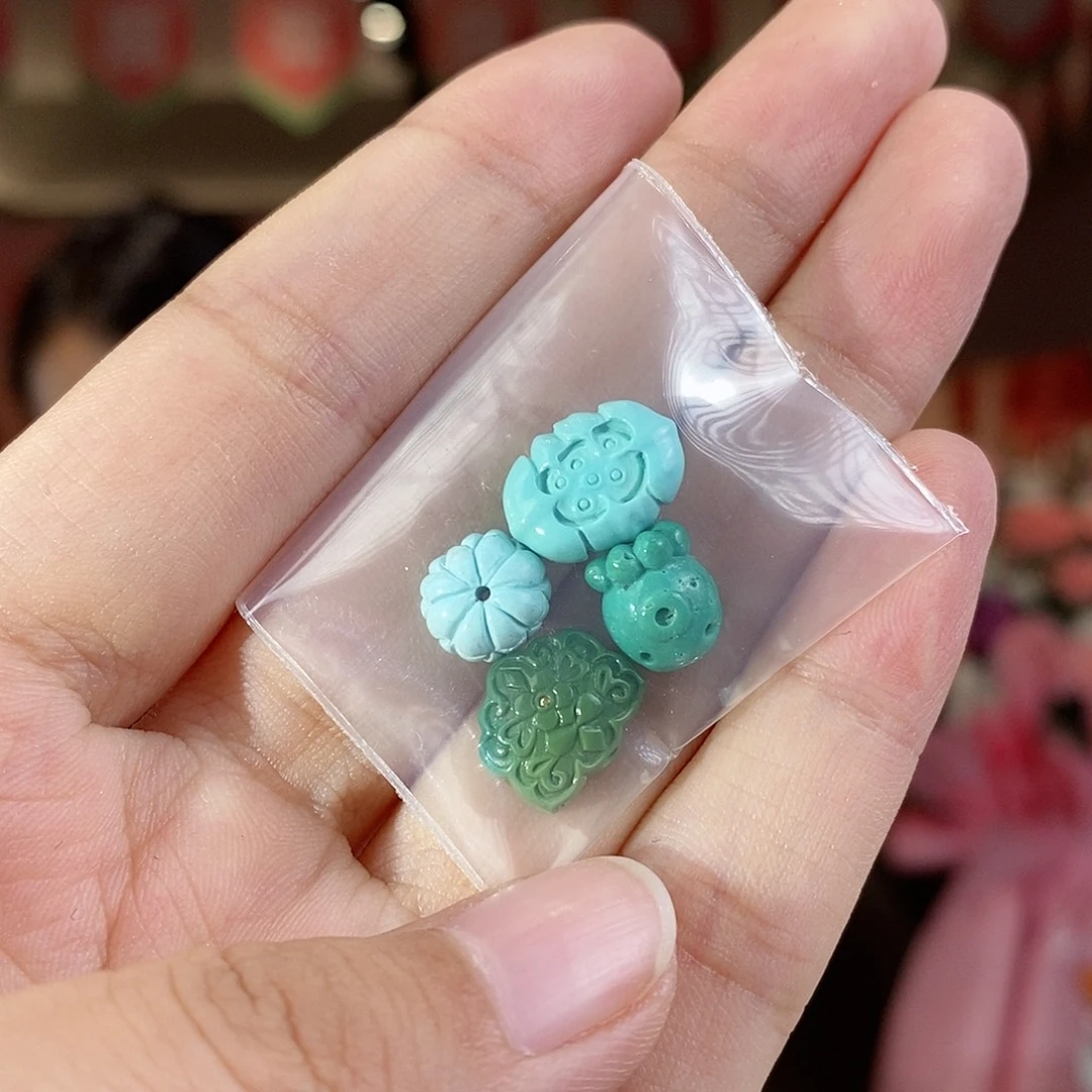 未镶嵌绿松石珠宝奇石