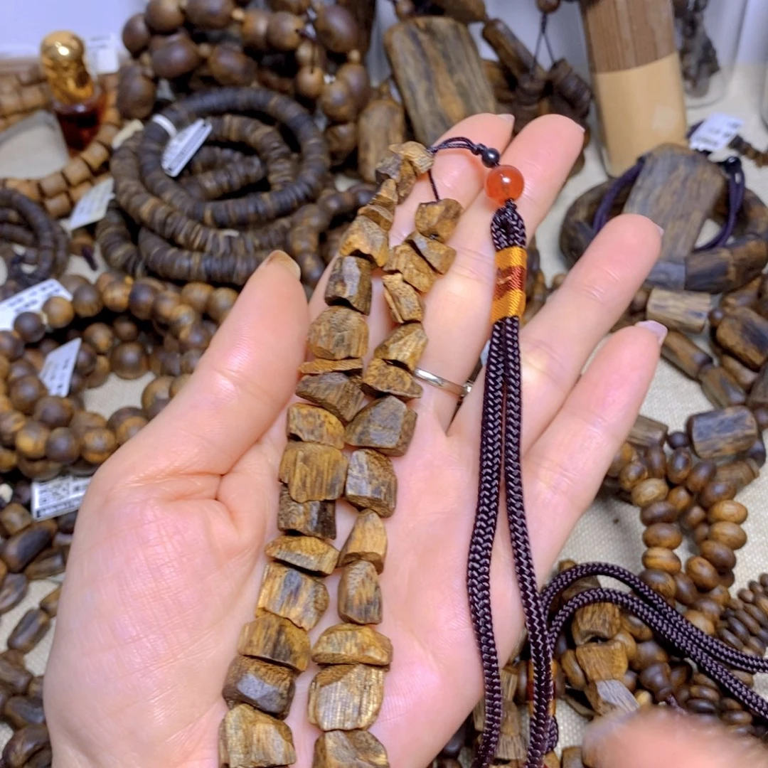 沉香碎屑沉香原材料车挂多样性发货一份