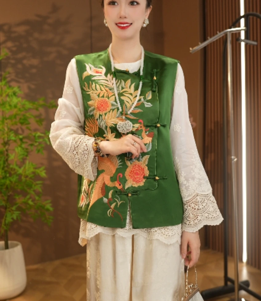 【花舞】春季新款重磅百搭斜襟盘扣马甲2025C1007—雨竹