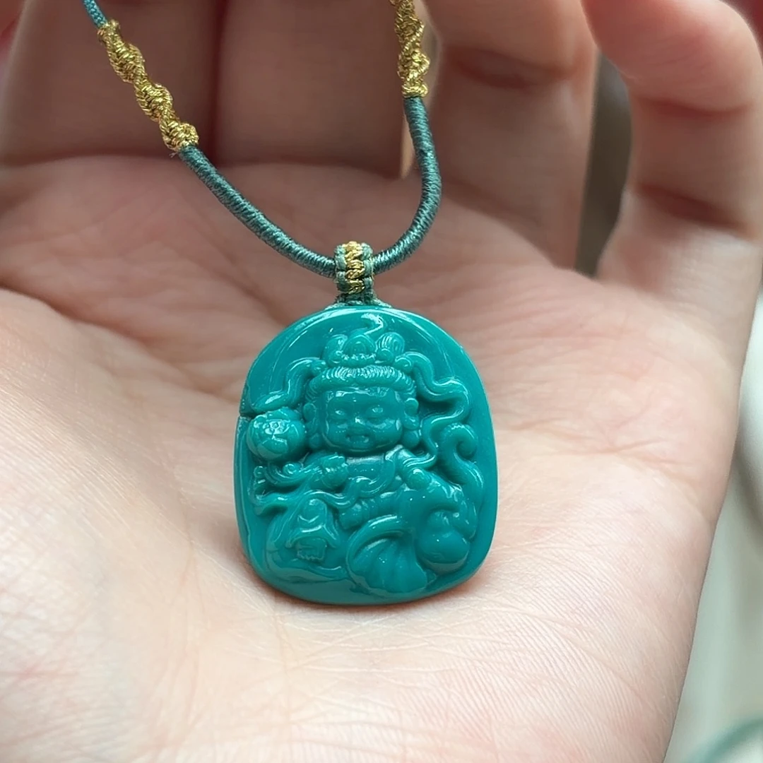 绿松石未镶嵌颈饰