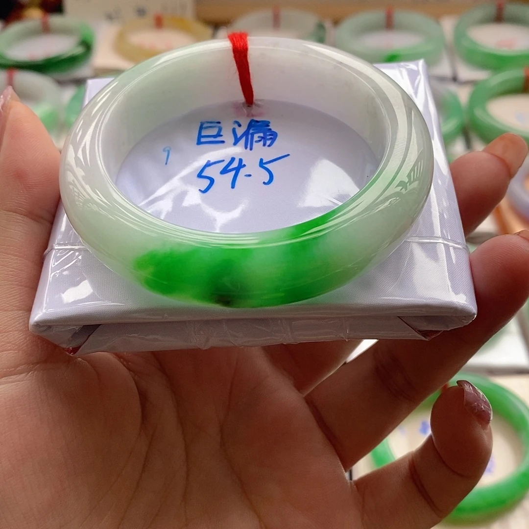 化***师翡翠未镶嵌手镯手镯