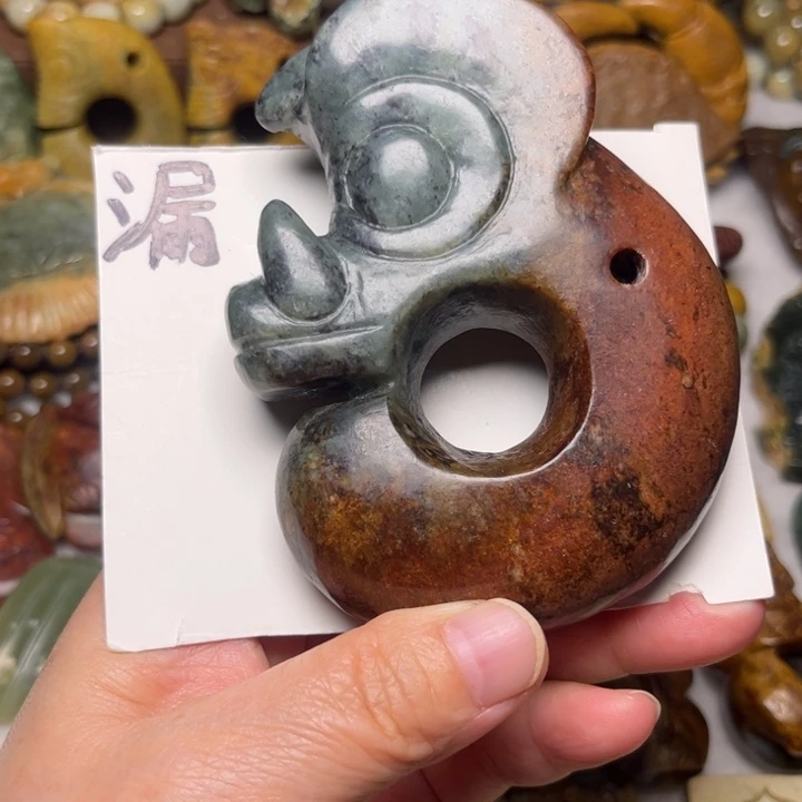 岫岩河磨玉（透闪石质玉）未镶嵌珠宝奇石