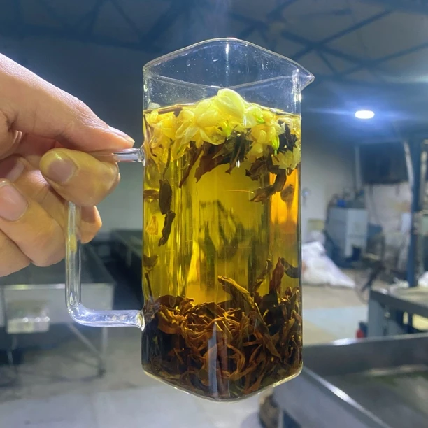 茉莉红茶9月秋红茶窨制香气高馥郁日照红茶