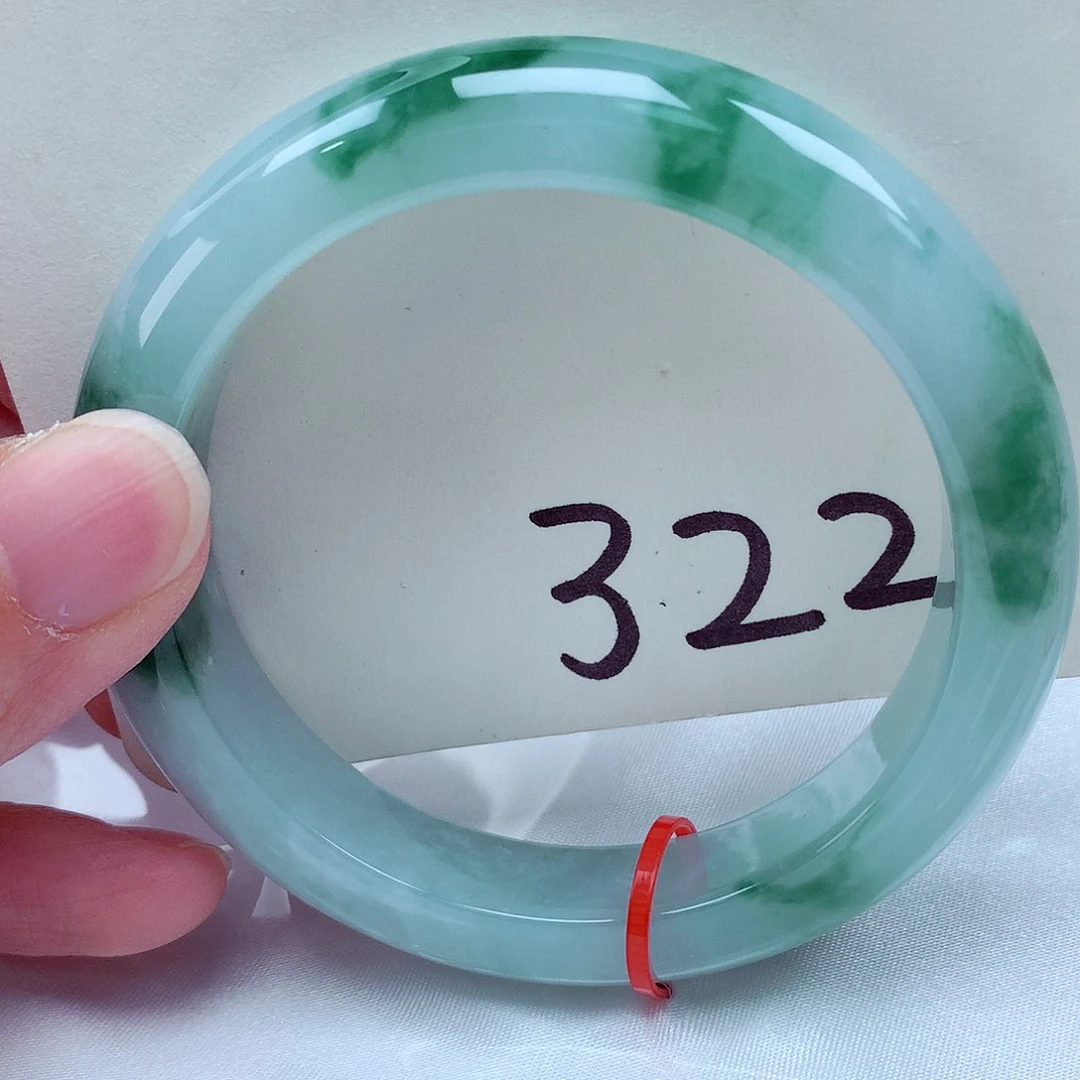 翡翠未镶嵌手镯翡翠