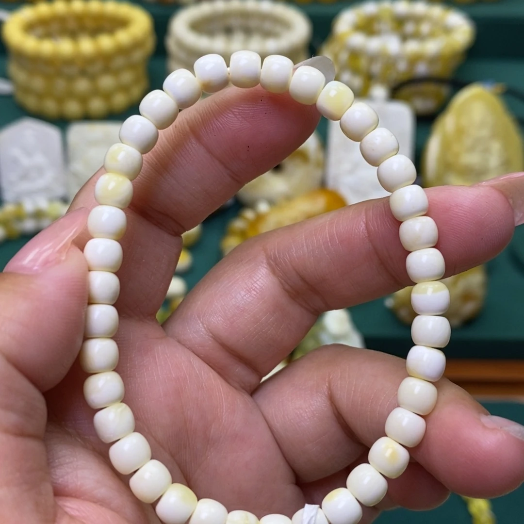 蜜蜡未镶嵌裸石5.8➕