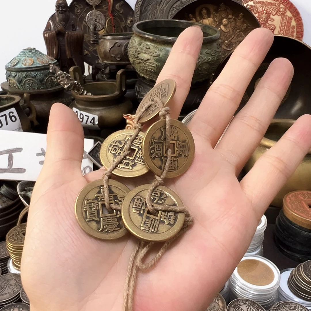 金属复古风格摆件