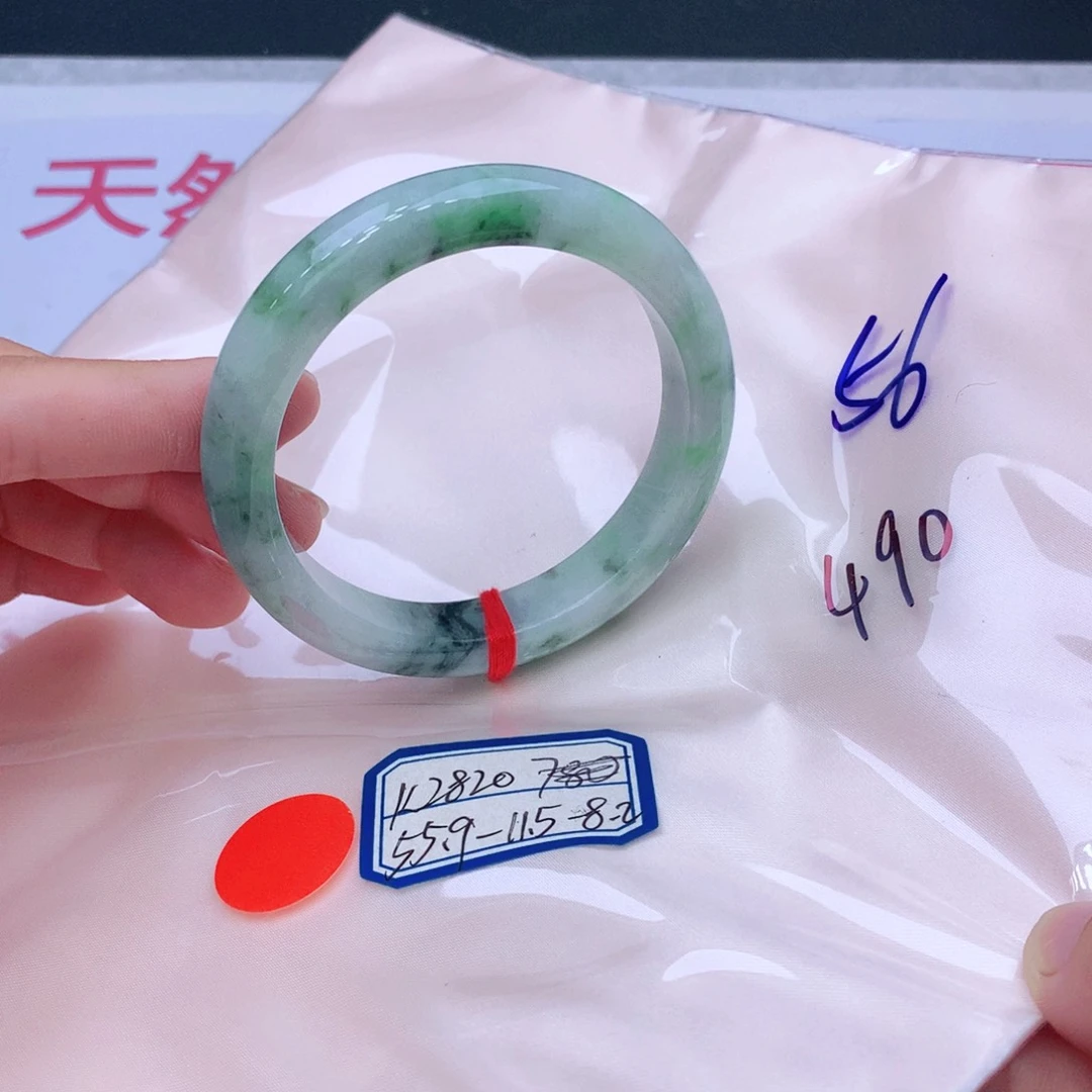 未镶嵌手镯翡翠翡翠