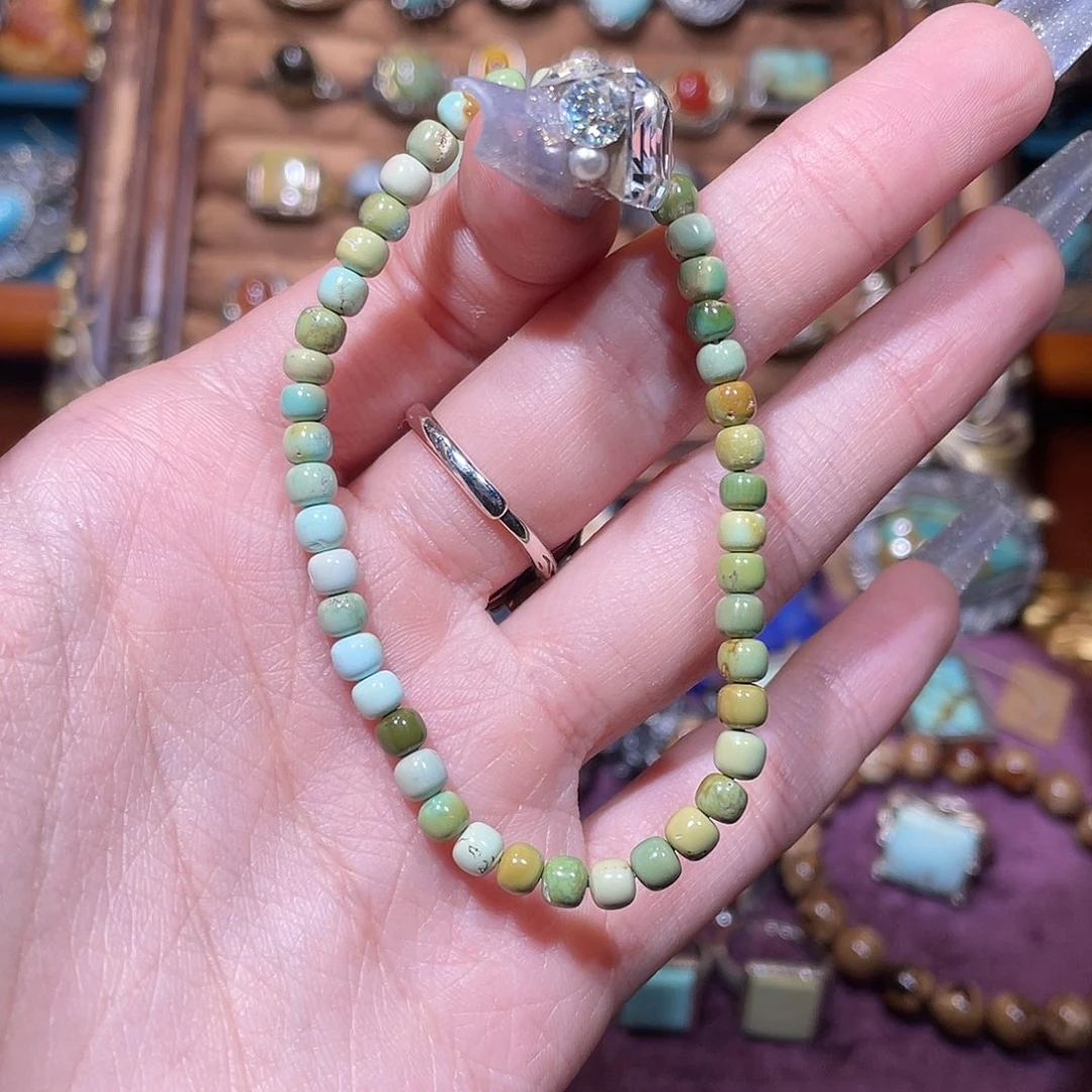 绿松石未镶嵌手串