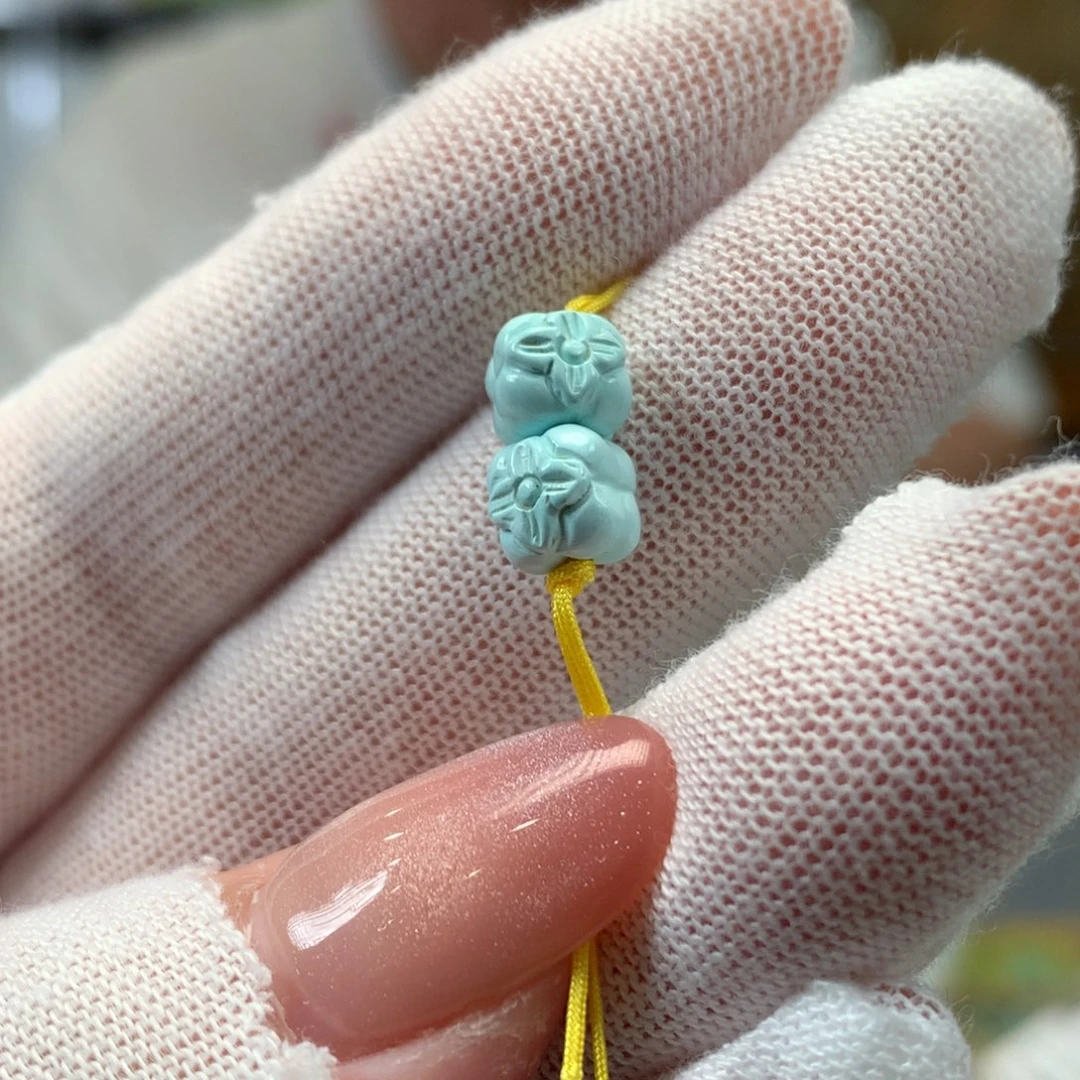 绿松石未镶嵌挂件