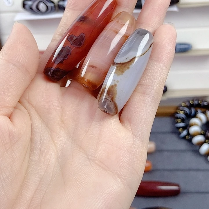 最***玉未镶嵌颈饰玛瑙/玉髓