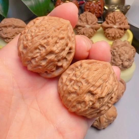 金牛文玩核桃文玩