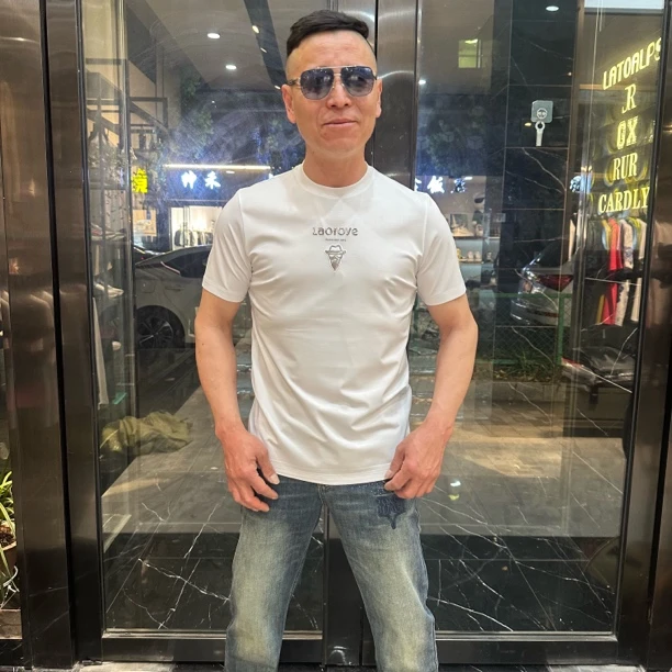 25年春夏新款正品Laofoye男士圆领休闲时尚潮流短袖T恤