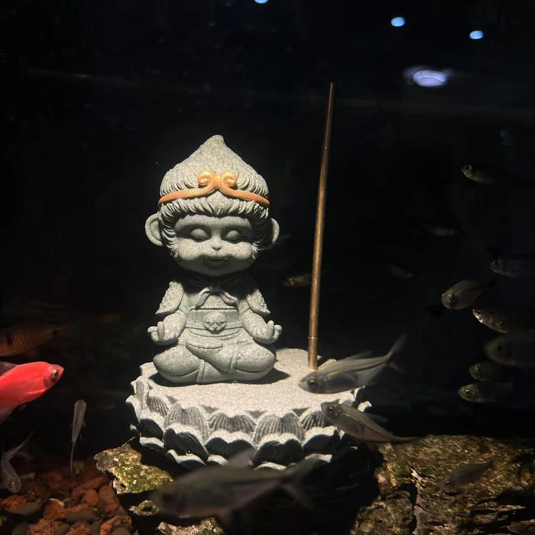 叛逆桀骜悟空鱼缸造景盆栽微景观书桌镇纸茶桌茶宠水族装饰摆件