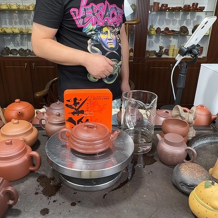 茶壶紫砂三足妖茶