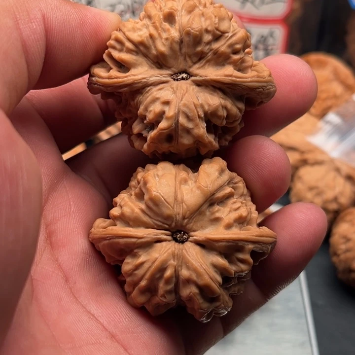 文玩核桃把件官帽46