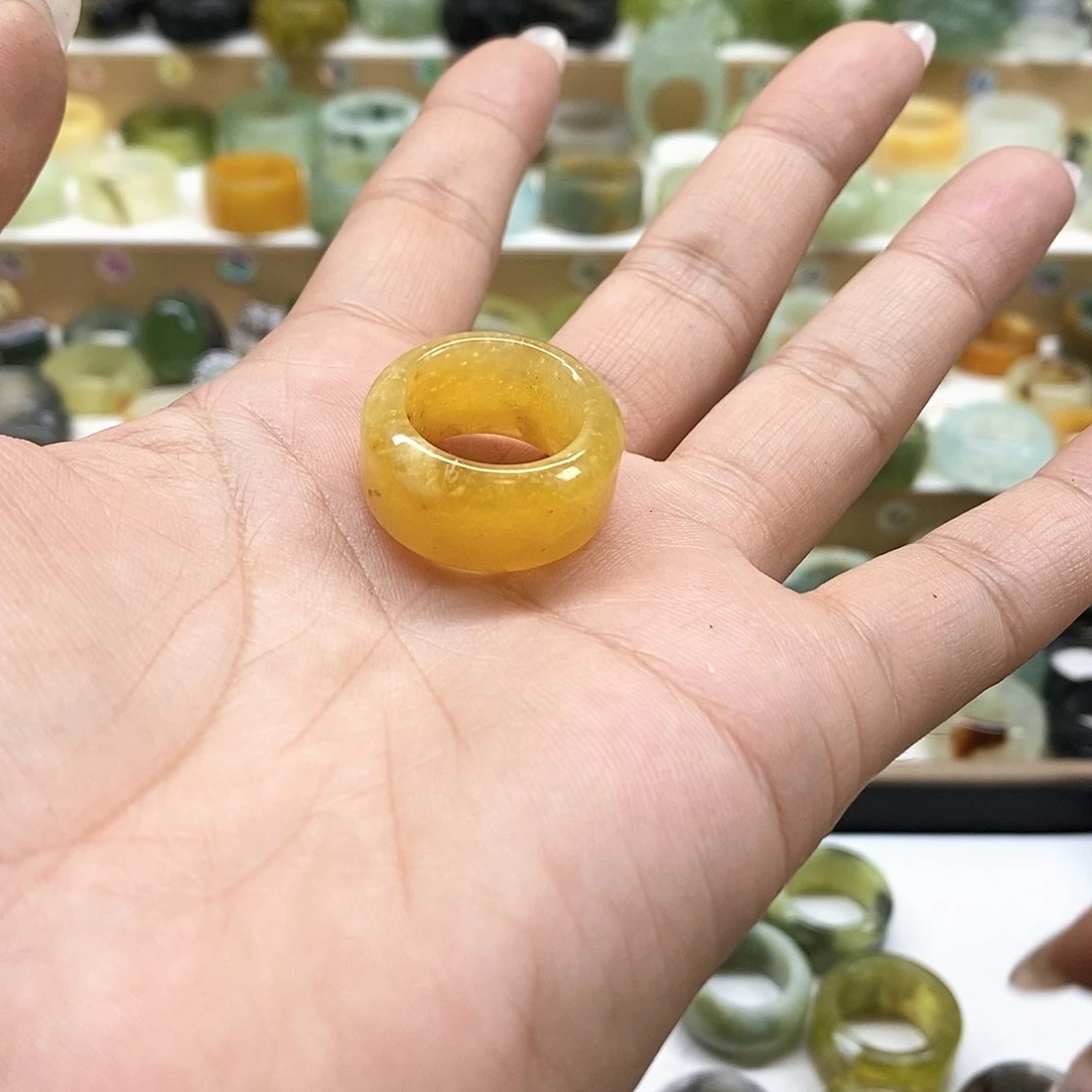 岫玉未镶嵌天然玉石微瑕款式不退不换?****?