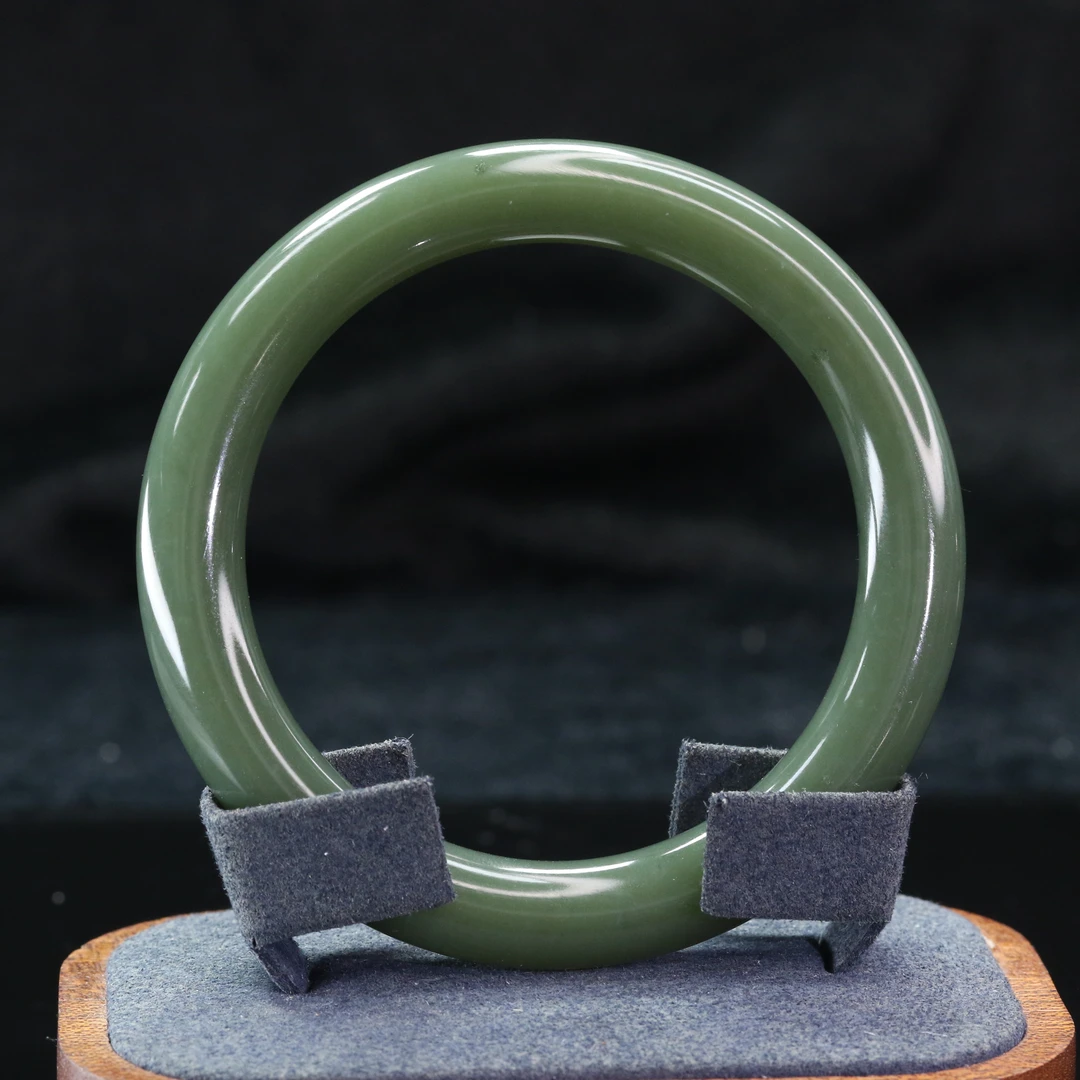 9和田玉且末蓝手镯/300181上海嘉禾拍卖