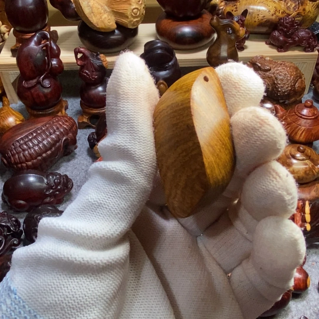 无事牌檀香紫檀（小叶紫檀）黄花梨挂件