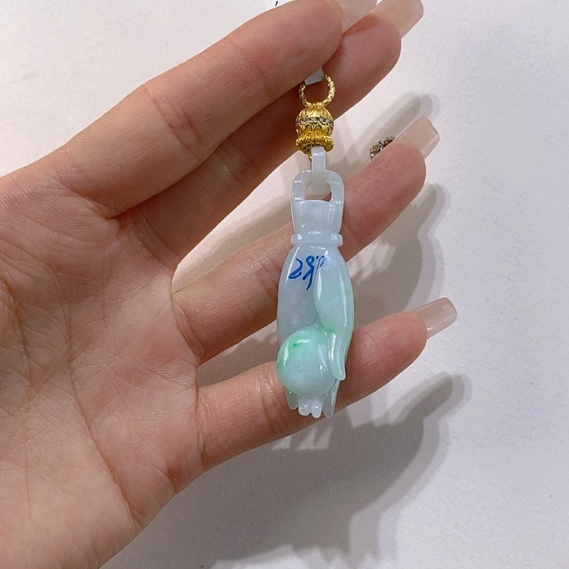【闪购商品】翡翠未镶嵌颈饰吊坠