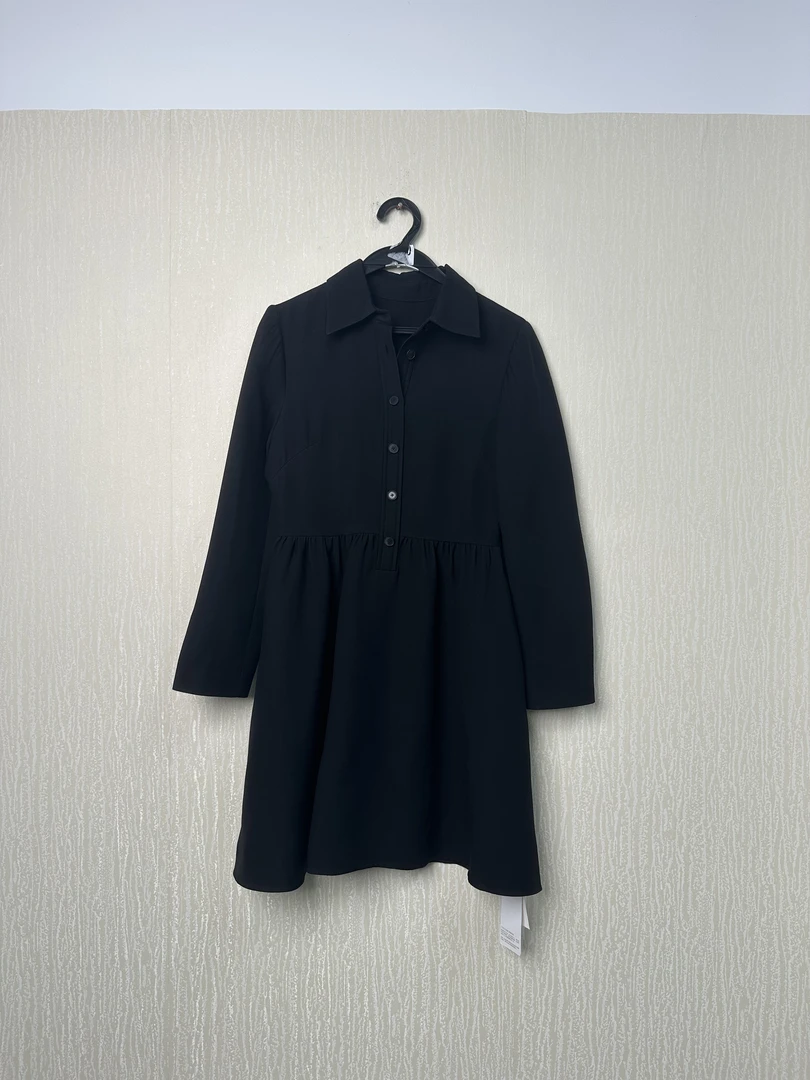 常规袖纯色连衣裙黑色时尚(D107)