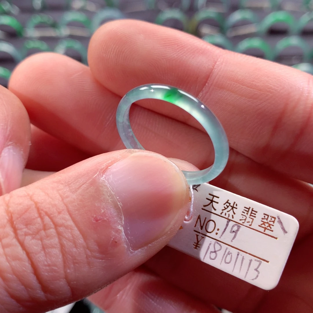 翡翠未镶嵌戒指翡翠戒指