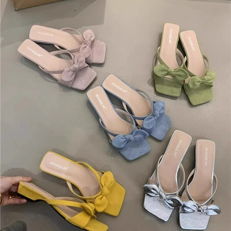 法式晚风凉拖鞋女2025年夏季新款仙女风配裙子蝴蝶结露趾沙滩凉鞋