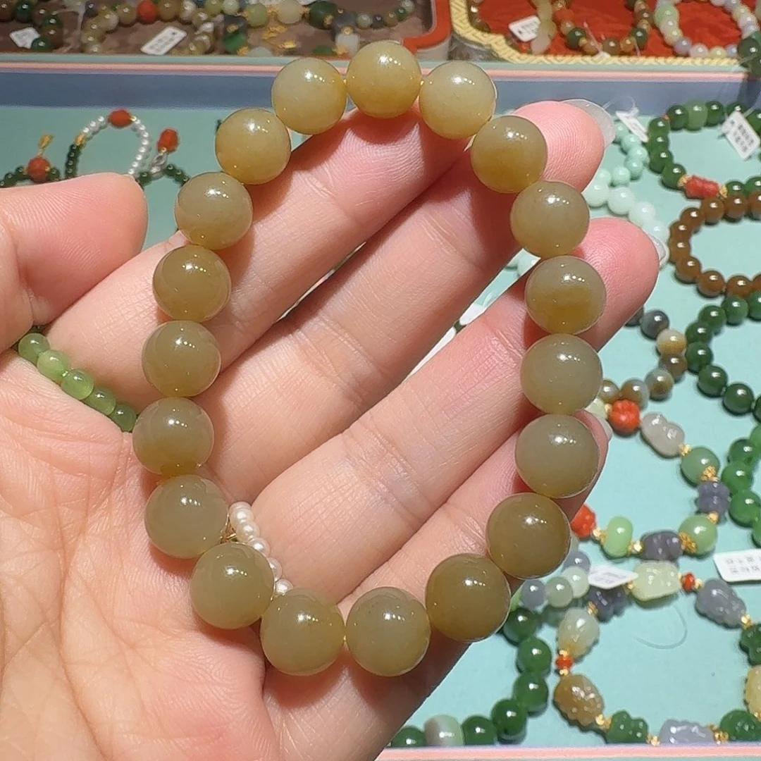 和田玉未镶嵌珠宝奇石