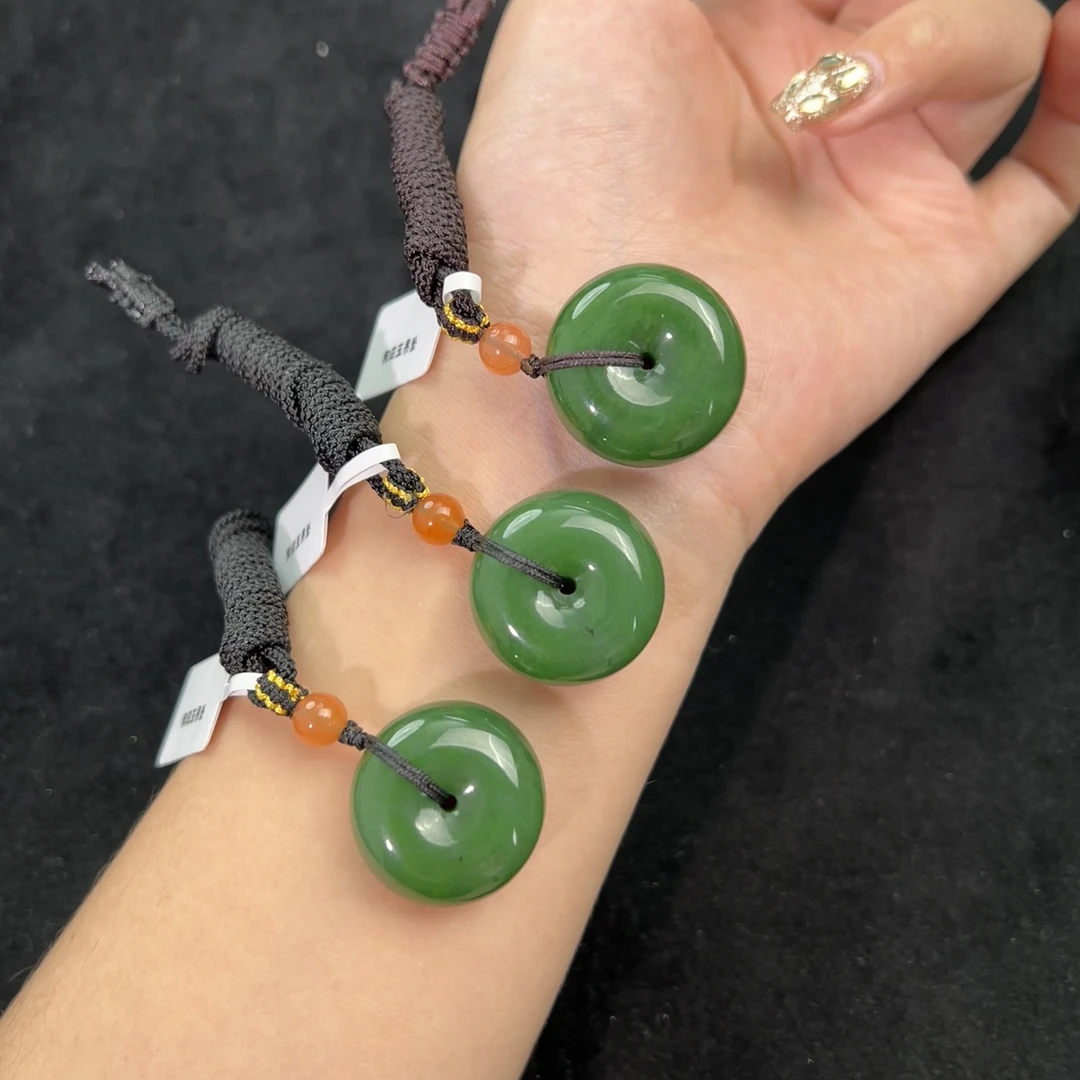 【云上菁菁】DS96462-和田玉吊坠 多样性发其一-24*11mm（WJ）