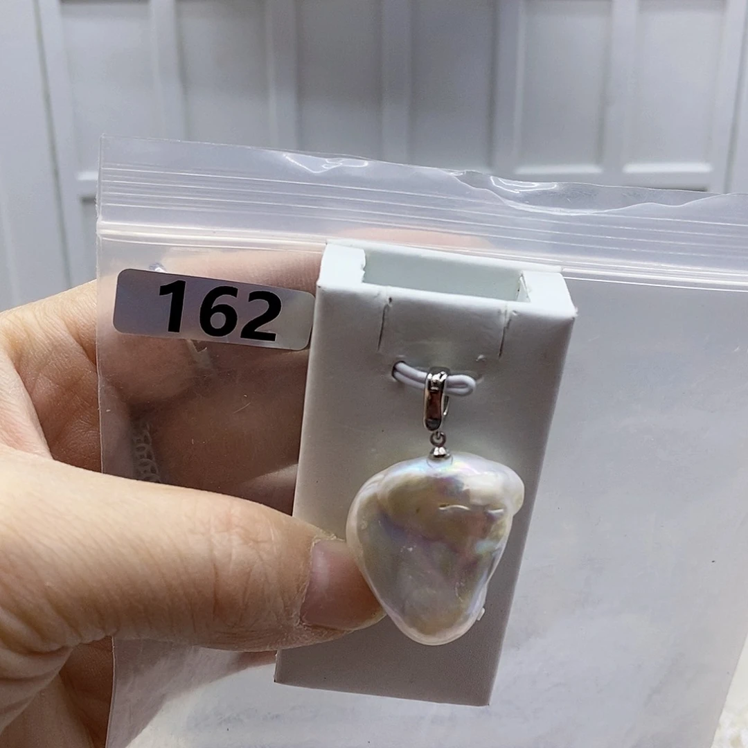 颈饰合金淡水珍珠