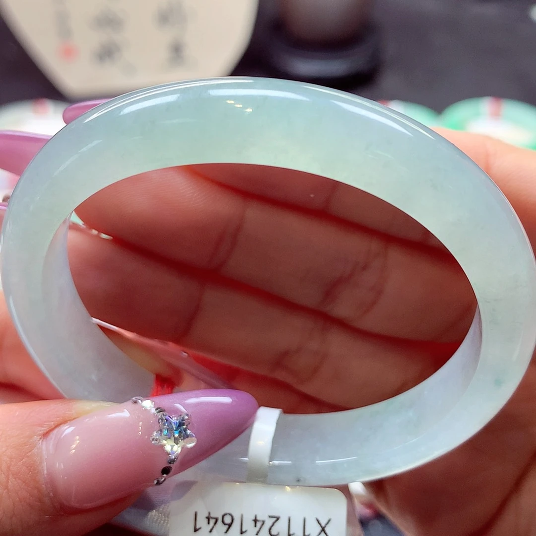 翡翠手镯（贵妃镯）未镶嵌贵妃38号66