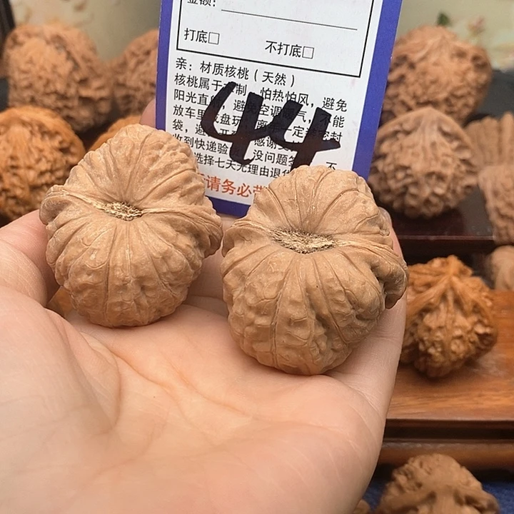 t***a吊坠桃核南瓜敦狮子头42