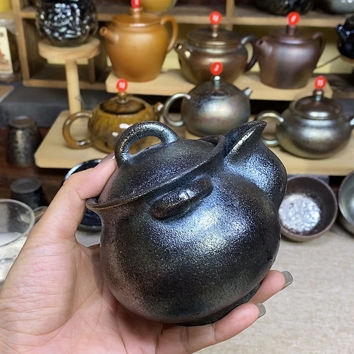 阿***坤云南建水柴烧宝瓶