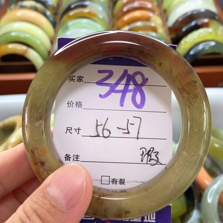 未镶嵌蛇纹石玉手镯