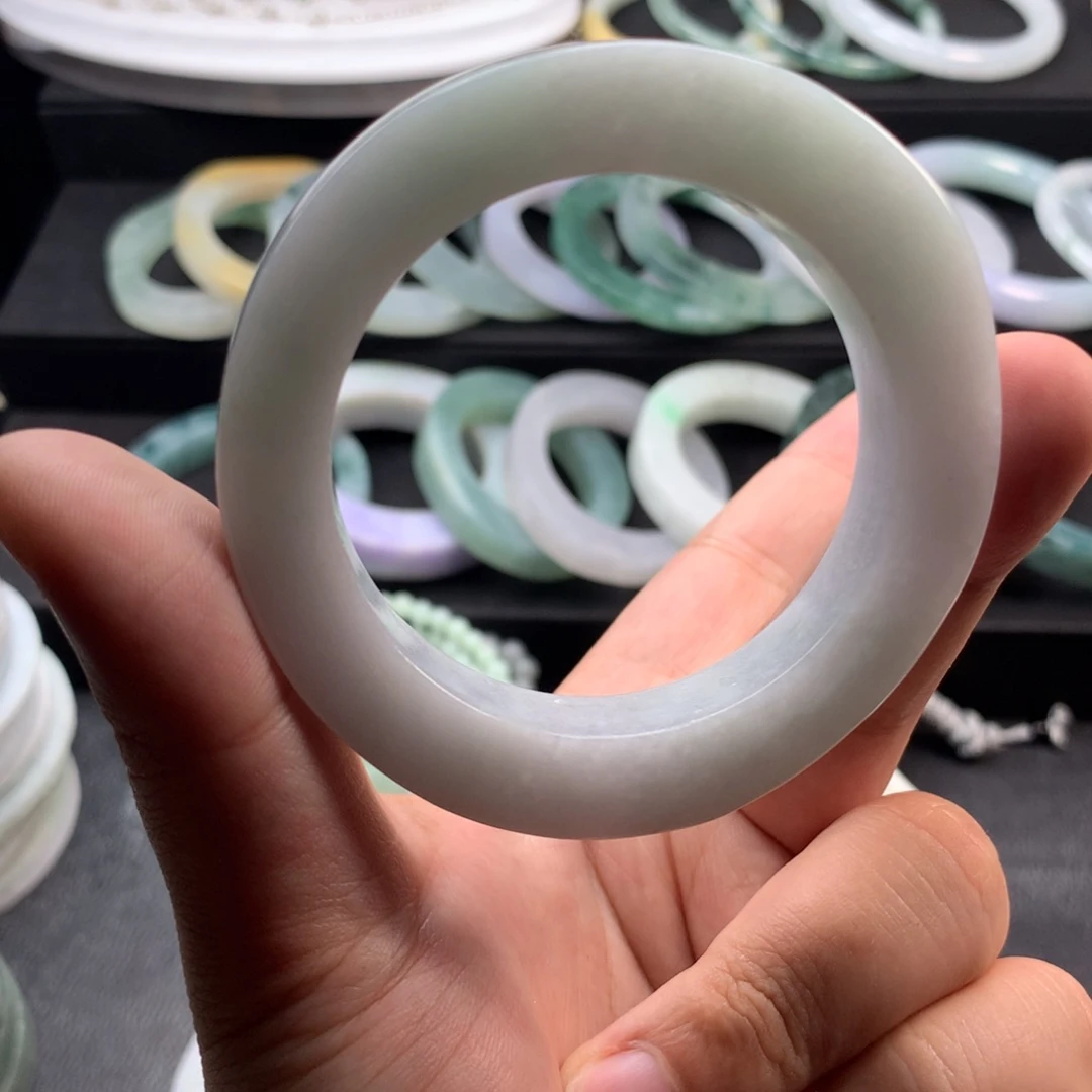 【闪购商品】未镶嵌定制翡翠羽****y抛光