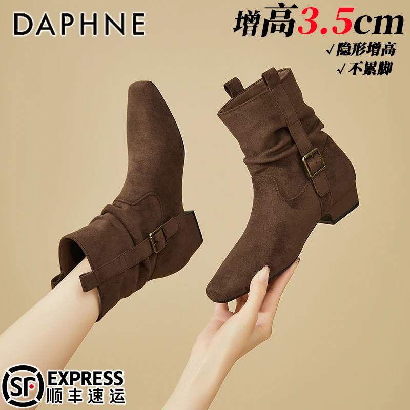达芙妮法式轻熟风单鞋秋上新爆款显腿长扣带小短靴尖头褶皱堆堆靴